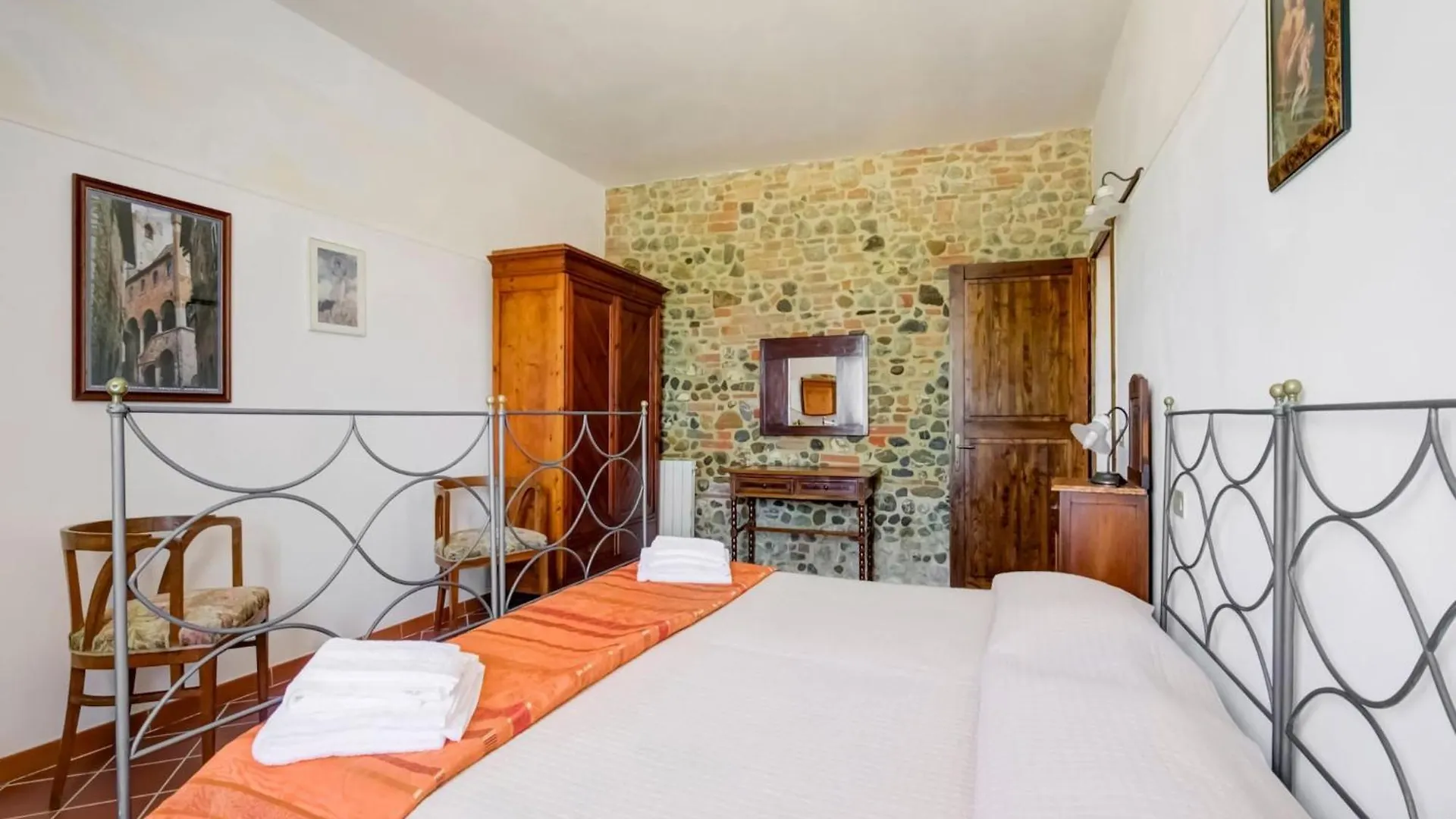 Flat With Swimming Pool And Air Conditioning Peccioli
