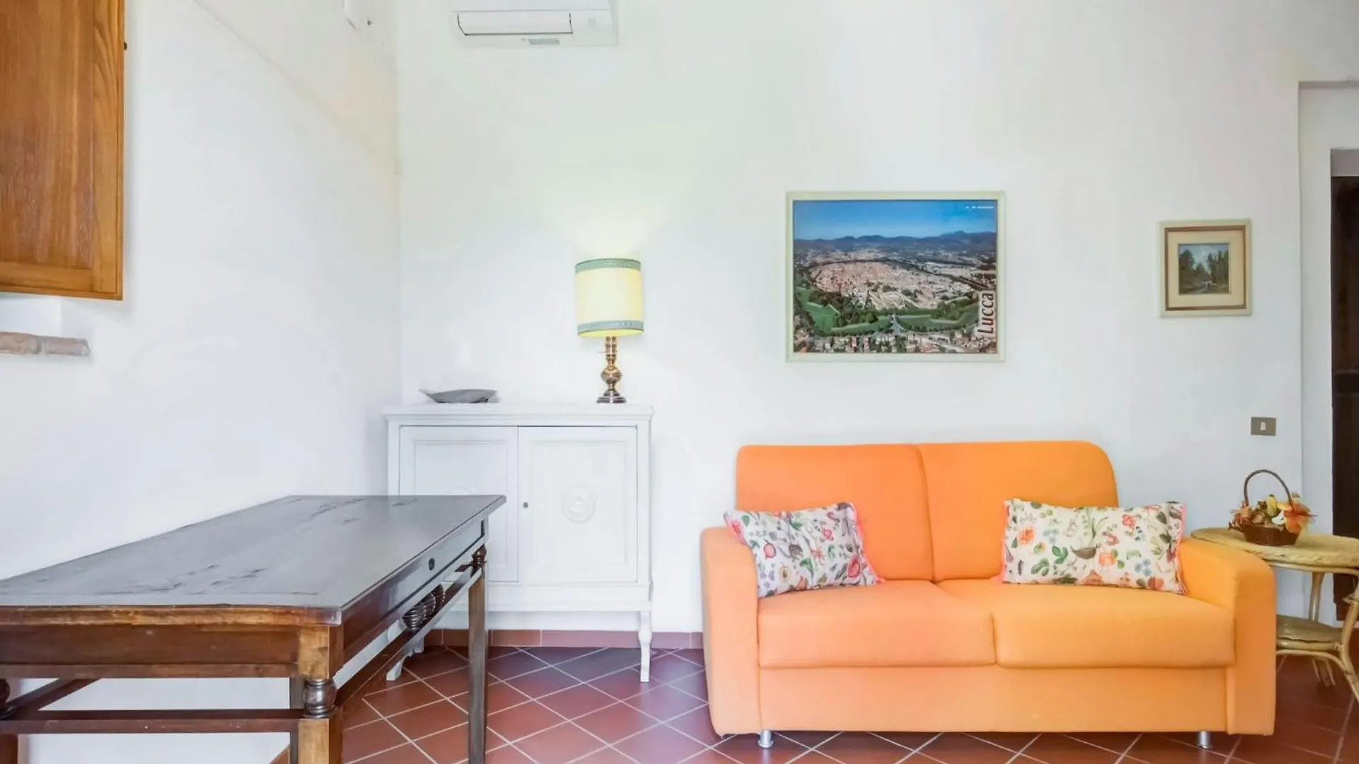 Flat With Swimming Pool And Air Conditioning Peccioli 0*,  Italy